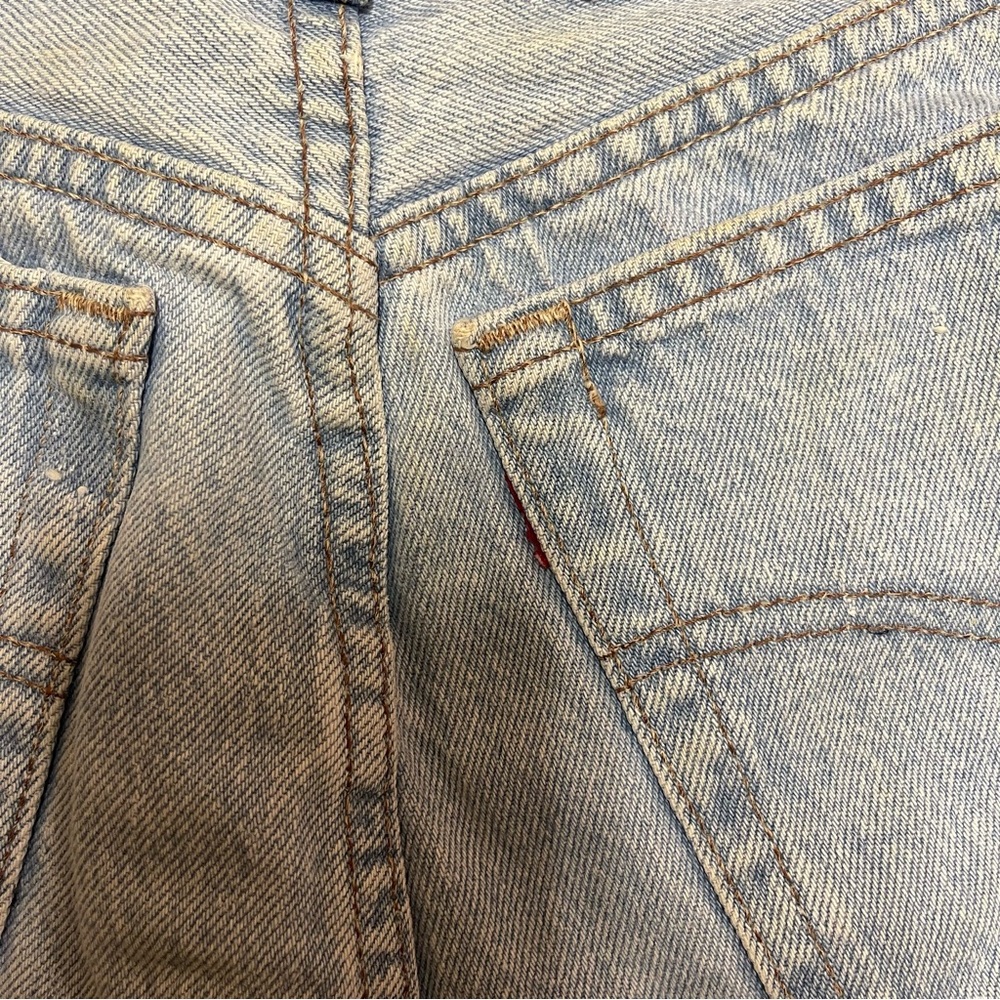 Levis Shorts - Picture 4 of 5
